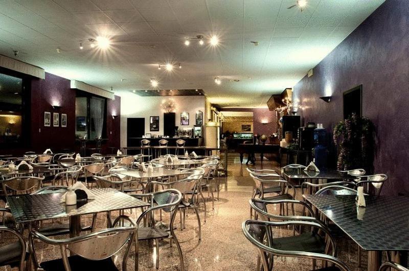 רג'ו אמיליה Airone Hotel מראה חיצוני תמונה