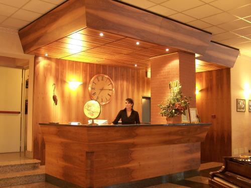 רג'ו אמיליה Airone Hotel מראה חיצוני תמונה
